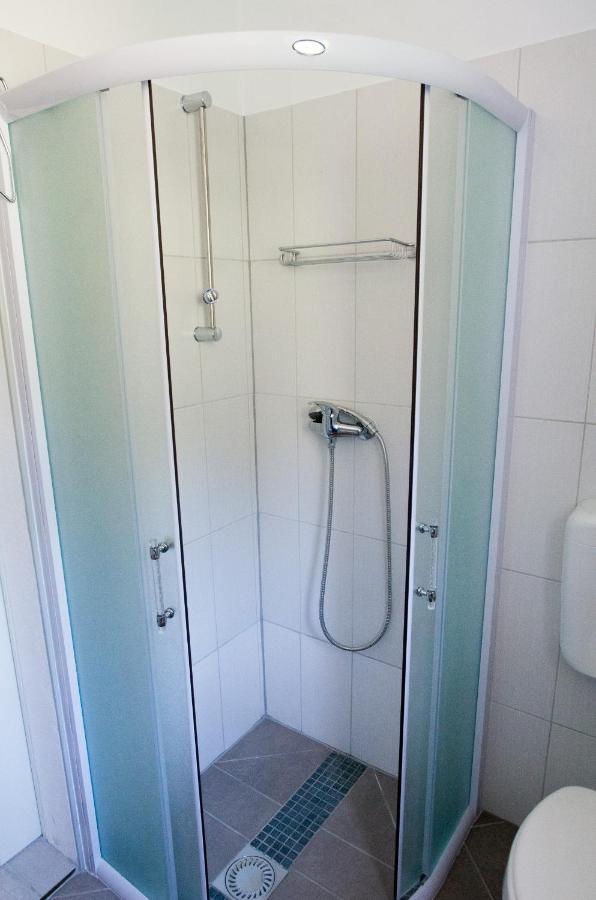 Milica Garden Apartment Prvic Sepurine Exterior foto